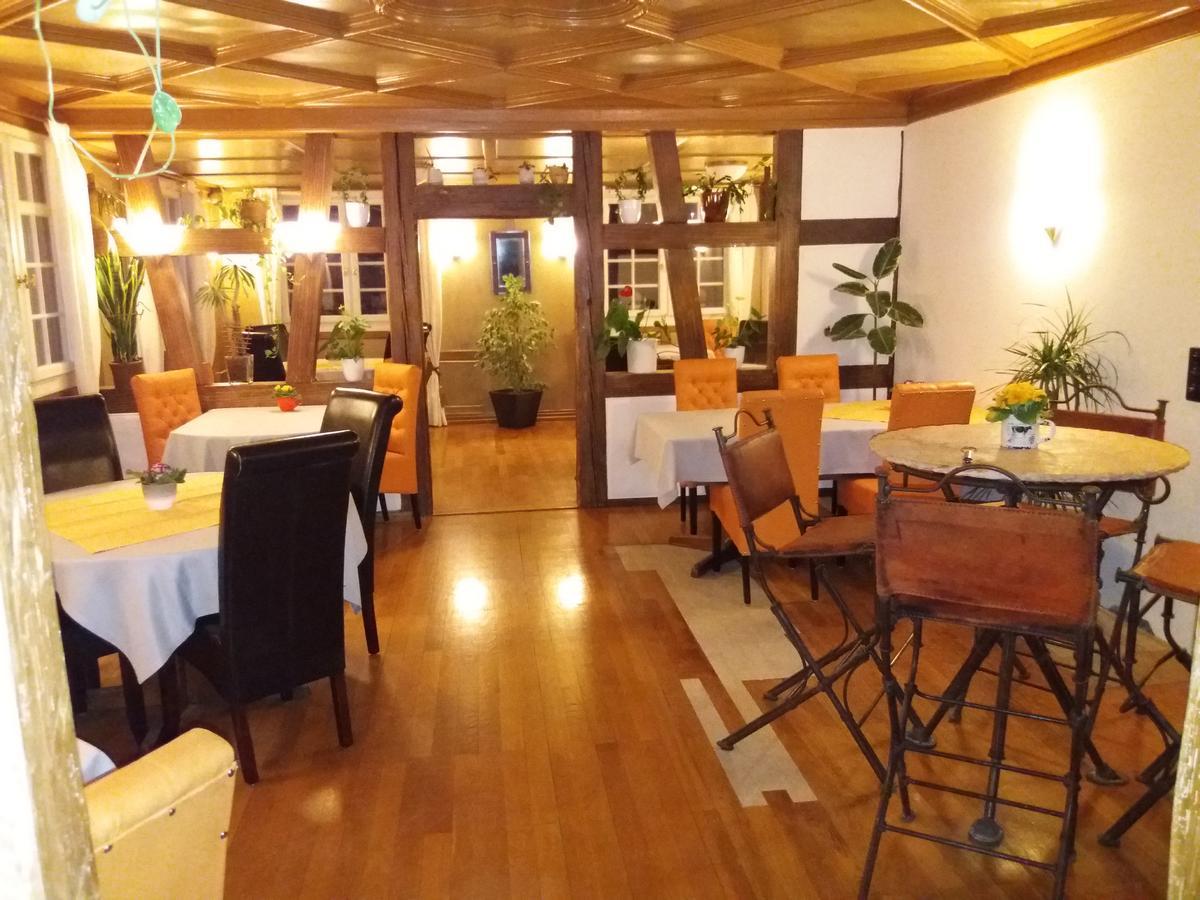 Hotel Garni Frohsinn Uttwil Екстериор снимка